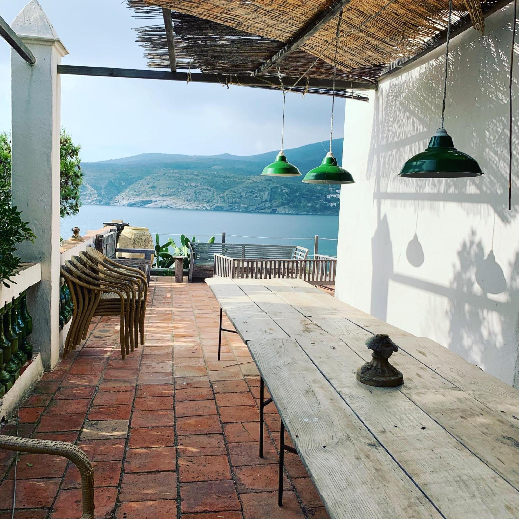Isla Privada En Cadaques De Ensueno Con 11 Habitaciones Dobles Con Bano Privado Y Piscina Eksteriør bilde